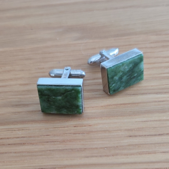 Vintage La Mode Silver With Jade Stone Cuffinks